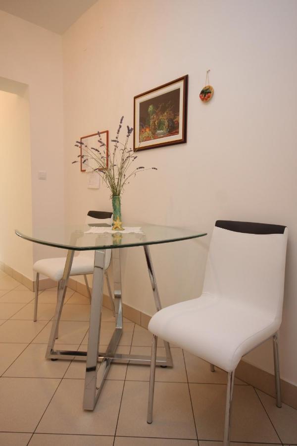 Apartment Mali Losinj 7879B Esterno foto